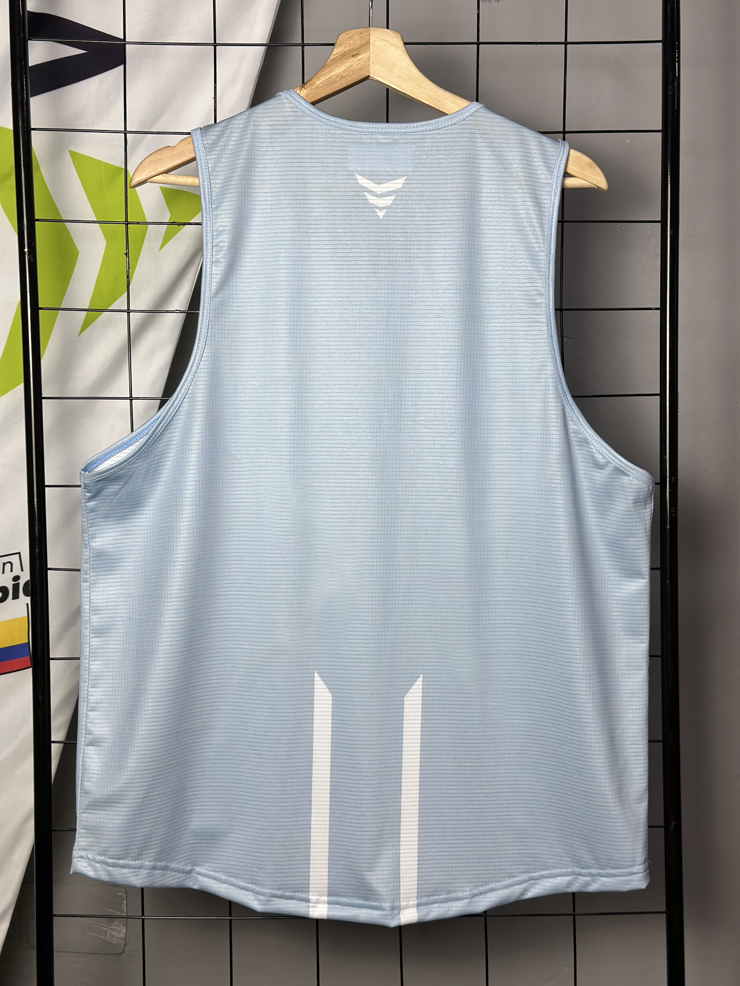 Camiseta running tank (urban pulse)