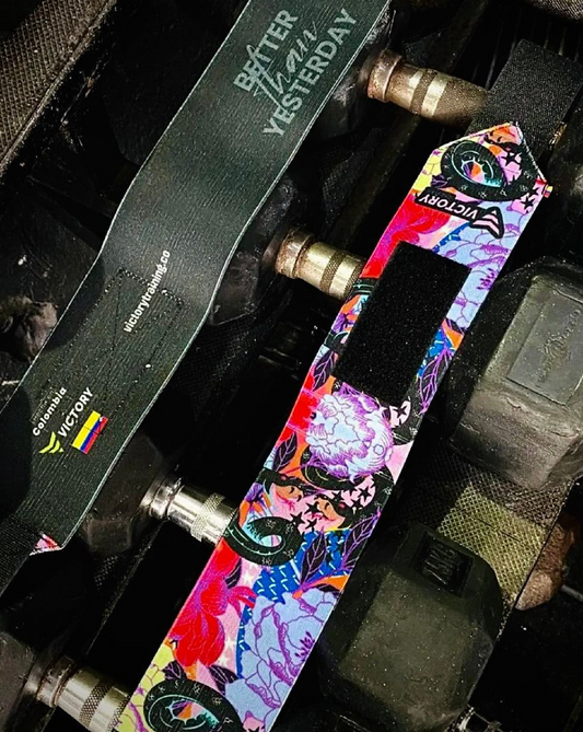 Muñequeras elásticas (rosas tatto)